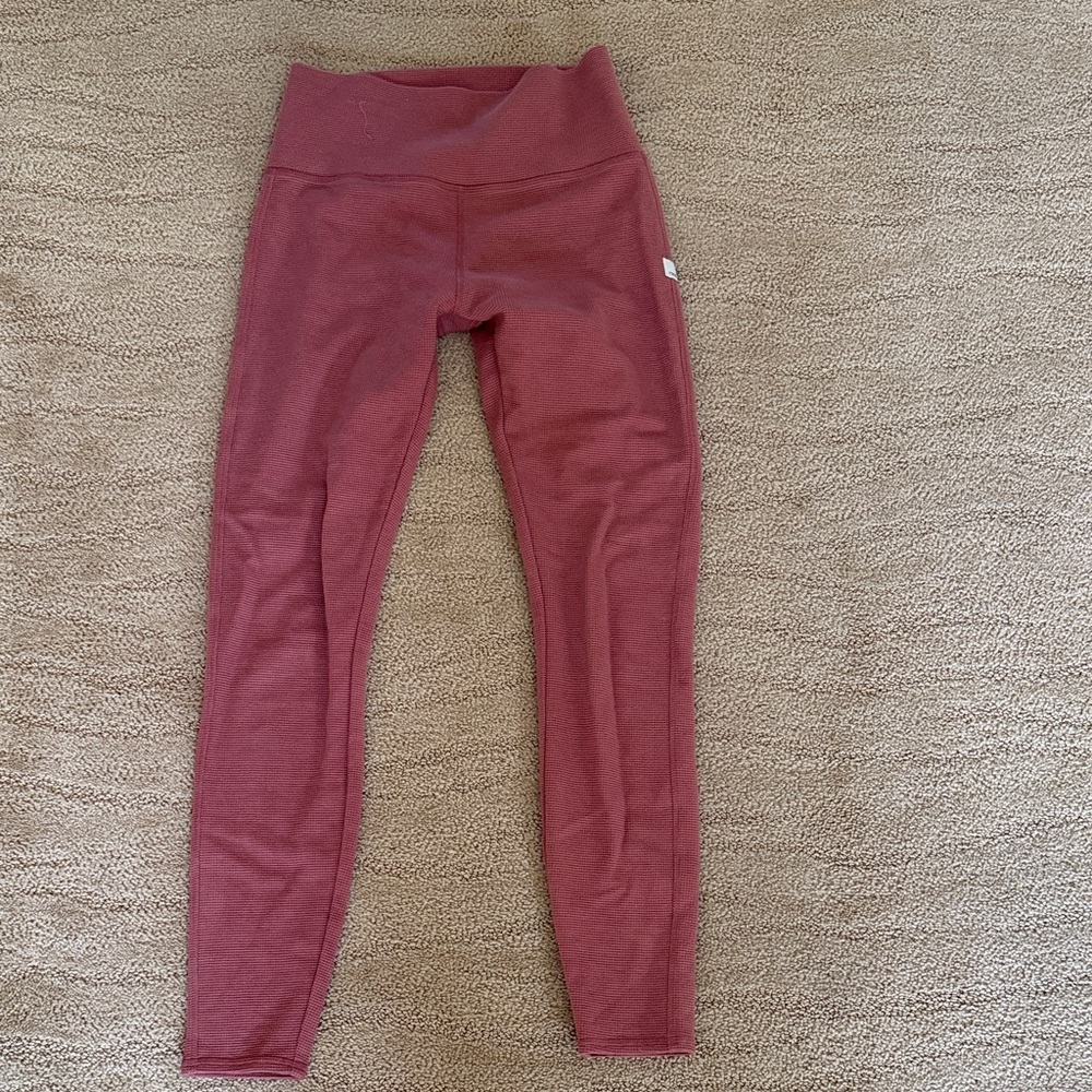 Vuori Women's High-Rise Leggings in Dusty Rose